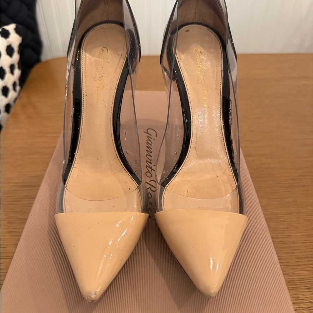 Gianvito Rossi Nude and Black Heels